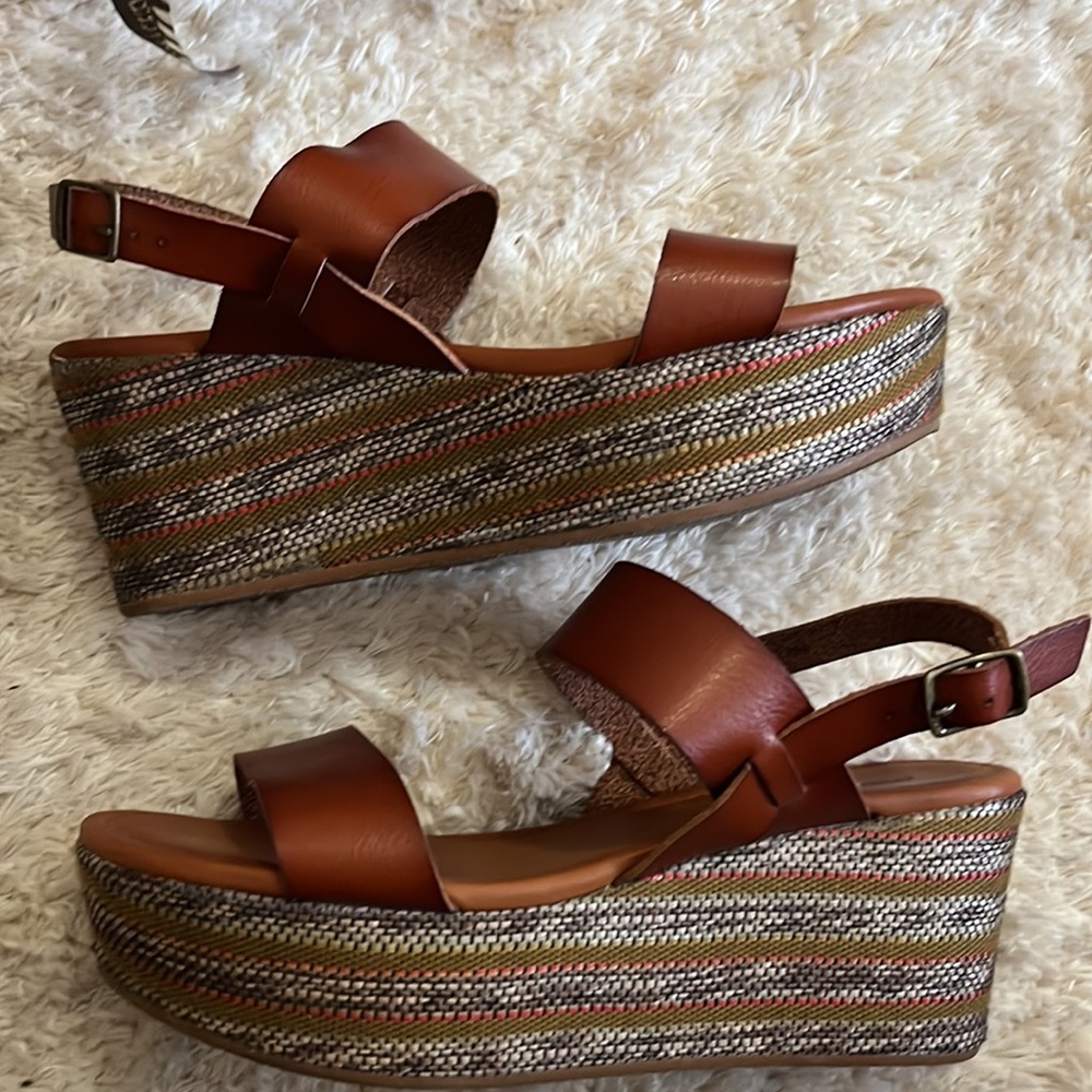 Maurice’s Wedge Sandal